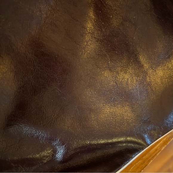 Lui Antinous Saddle Shoulder Bag with Silver Accents EUC! - Picture 5 of 14